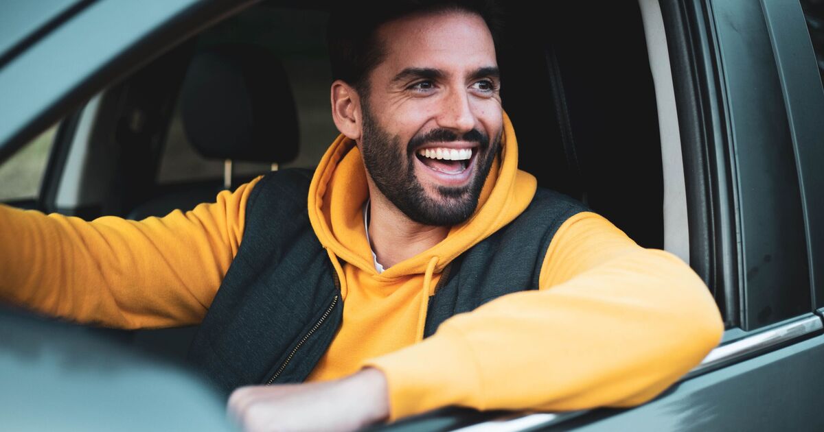 Drivers urged to use 28 day car insurance rule to save £542