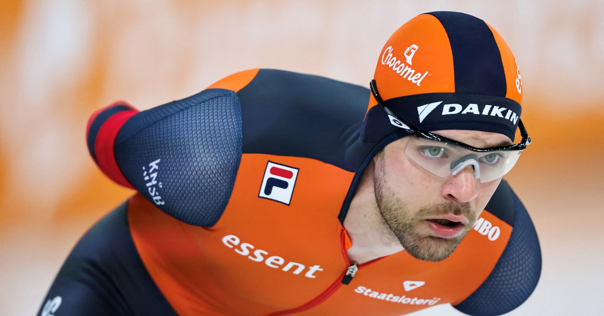 Speed skating-Dutch Huizinga savours Games debut but braces for 5,000m battle