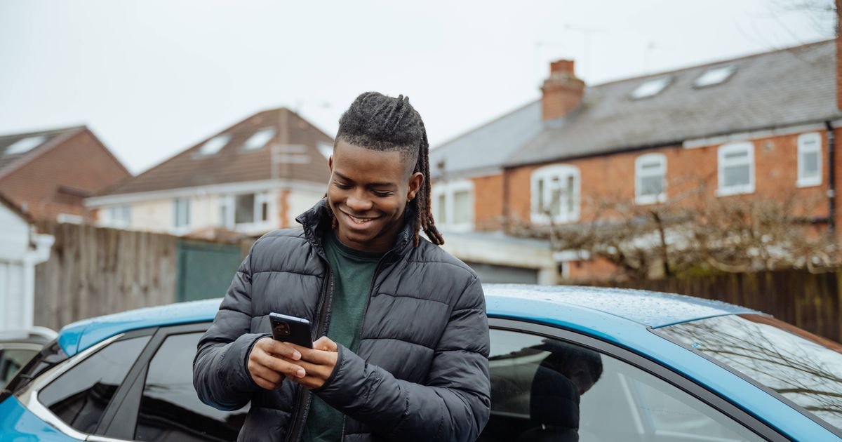 DVLA tells millions of drivers to check their tax and MOT status - The Mirror