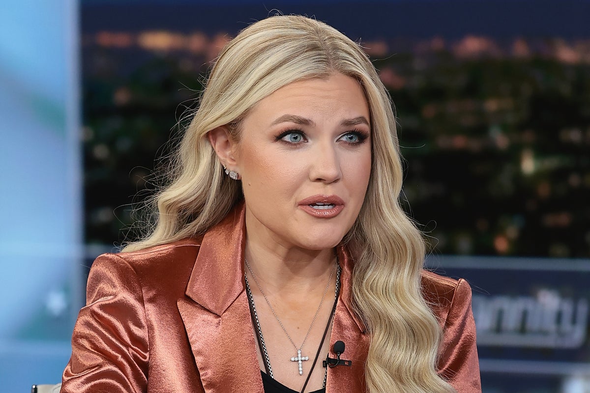 Erika Kirk honors late husband Charlie on first Valentine's Day since his death