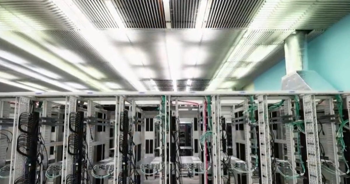 Florida Senate advances bill to regulate data centers amid concerns over energy and water use