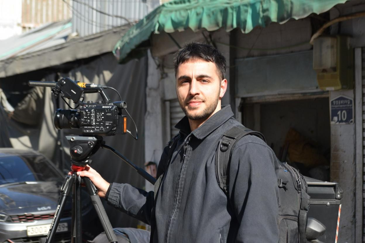 Central Seoul's disappearing industrial core comes alive in Greek filmmaker Liron Shalit's documentary 'Living Euljiro' - The Korea Times