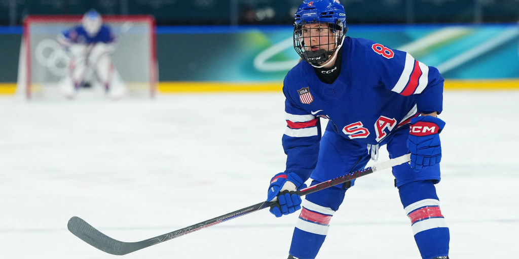 U.S. hockey star Haley Winn's biggest fans are her 3 brothers who go viral with their celebrations