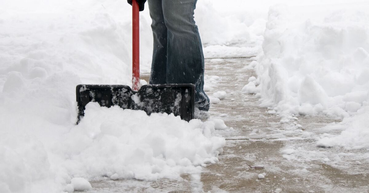 Households hit with legal warning for clearing snow off drives