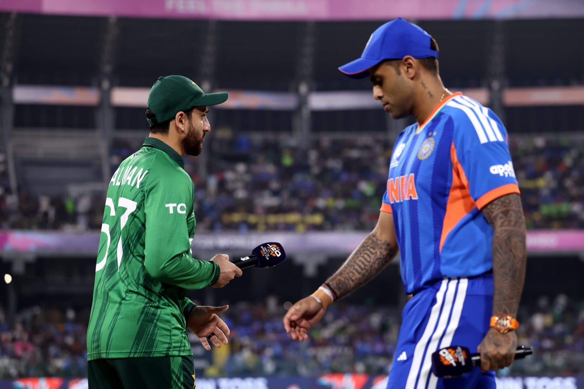India v Pakistan: How no handshake at the toss set the tone for a T20 World Cup game filled with tension