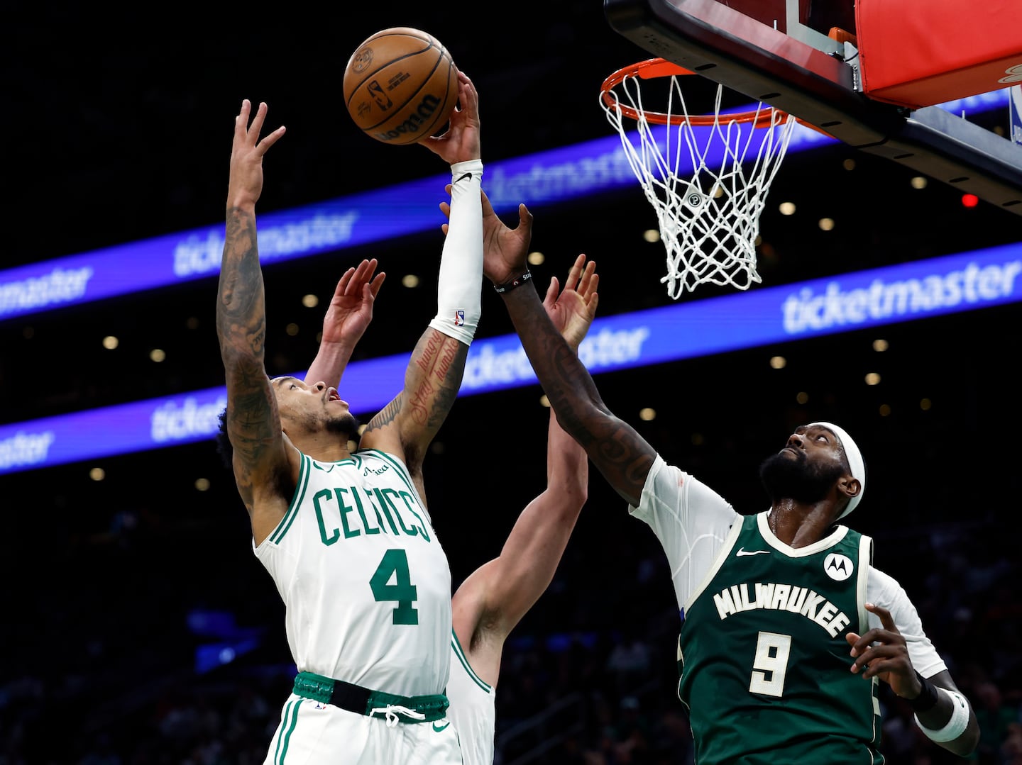 Jaylen Brown, Anfernee Simons lift Celtics over Bucks - The Boston Globe