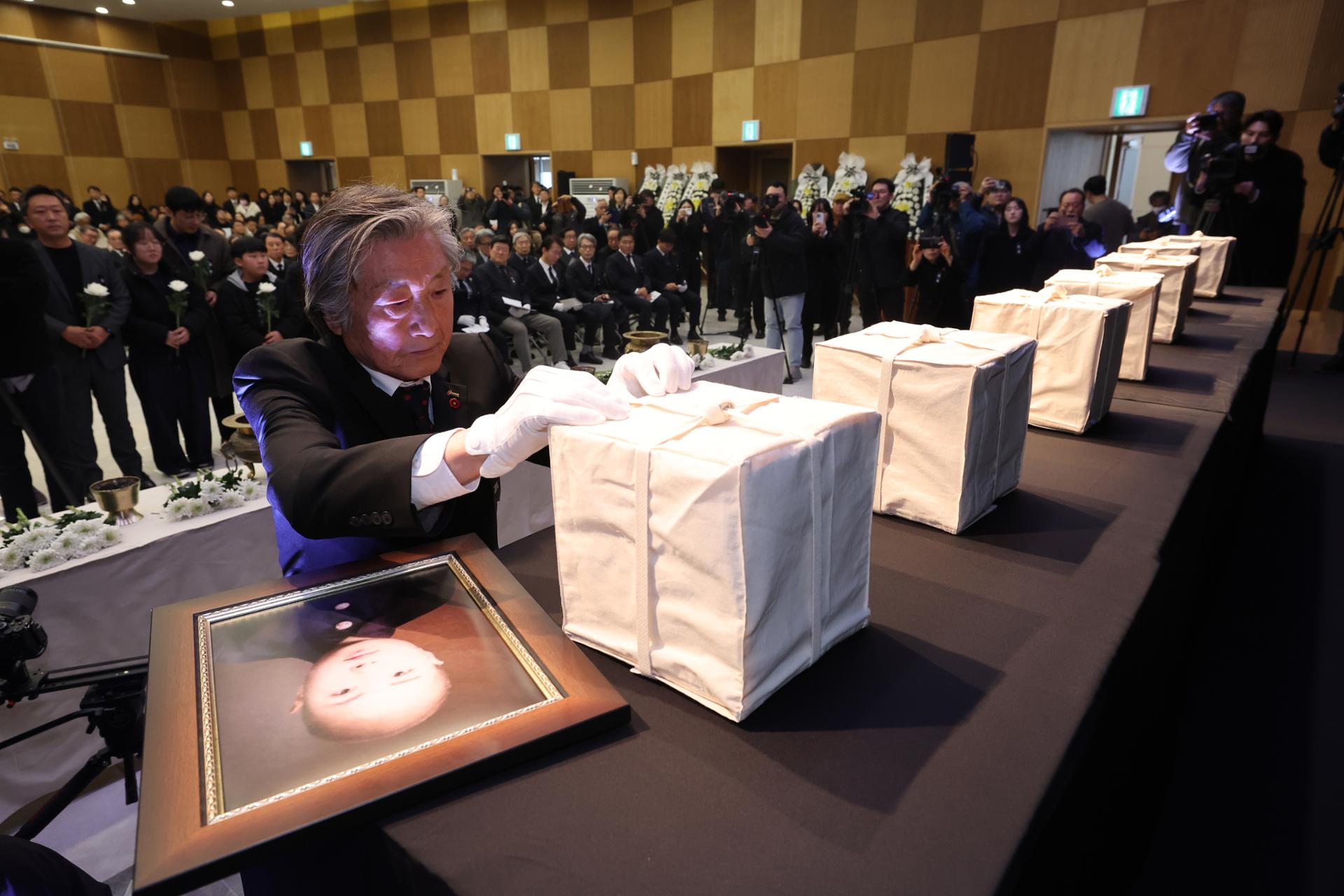 Remains of 7 Jeju massacre victims missing for 77 years identified - The Korea Times
