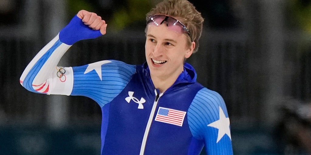 American Olympian Jordan Stolz sets Olympic record, captures gold in 1,000-meter race