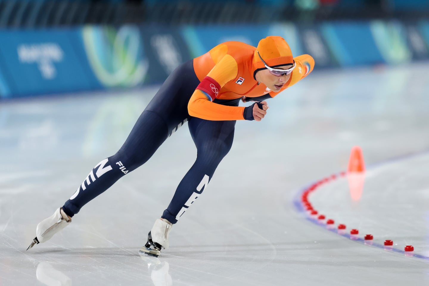 Dutch speedskater Jutta Leerdam wins women's 1,000 Olympic gold with fiancé Jake Paul in the stands - The Boston Globe