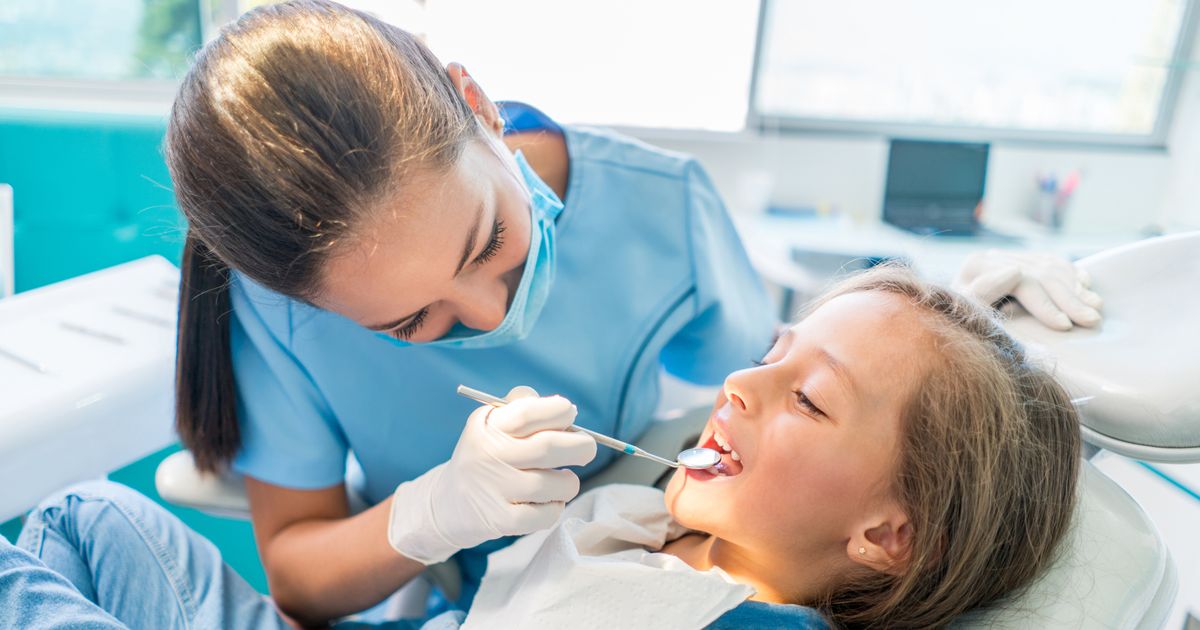 Rotten teeth pulled out of kids' mouths everyday in dental crisis - Daily Star