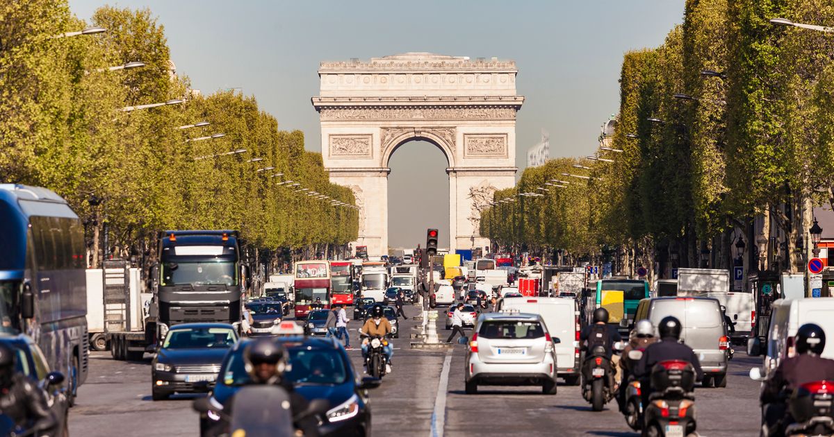 Knife attack at famous landmark as police shoot man after being threatened