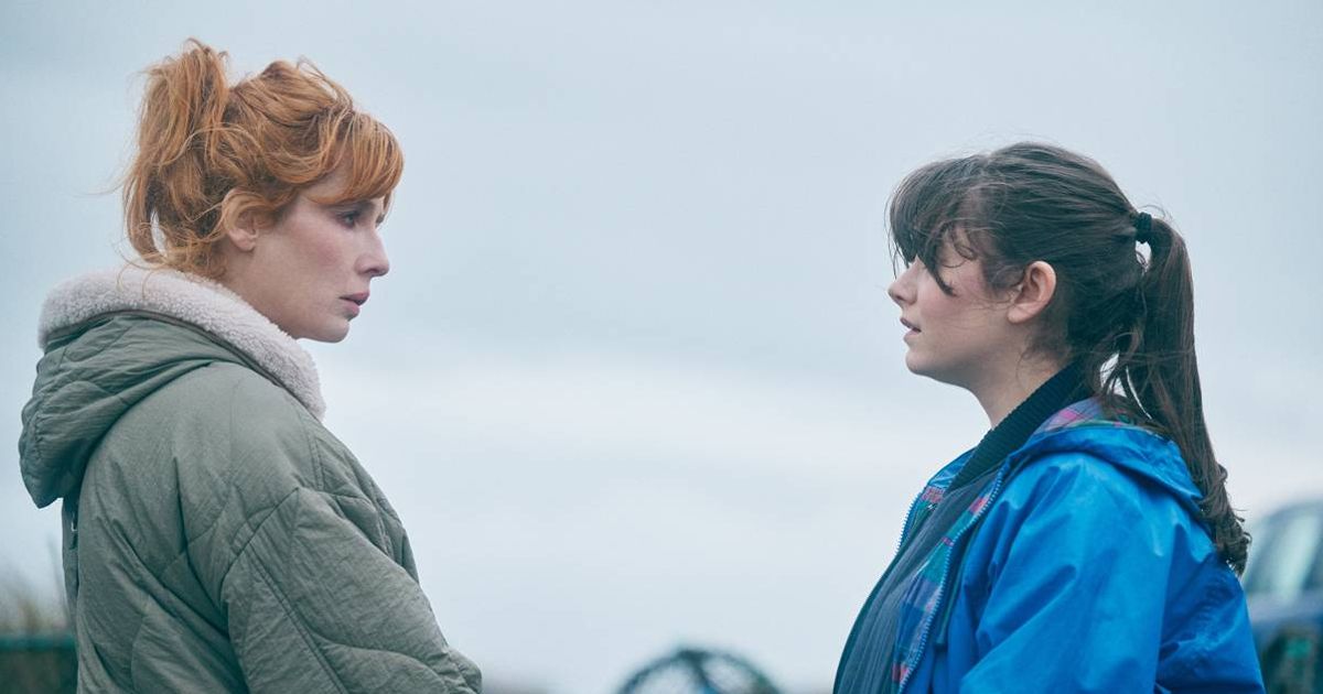 Meet Under Salt Marsh's Leisa Gwenllian from previous roles to singing career - The Mirror