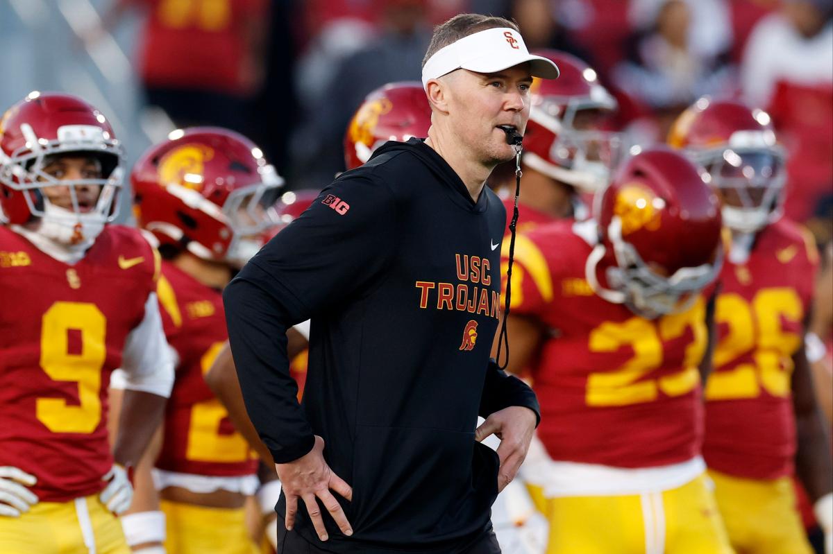 On life support, why Riley and USC are putting trust into an unknown...