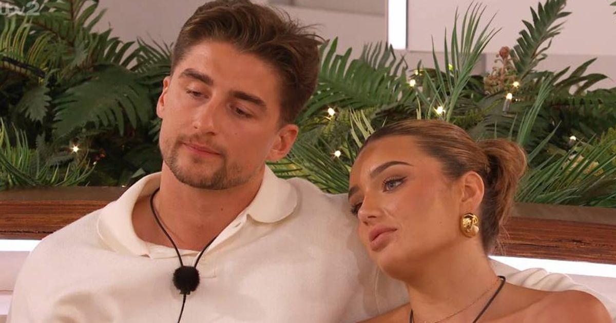 Love Island's Lucinda and Sean branded 'fake' in explosive All Stars row - The Mirror