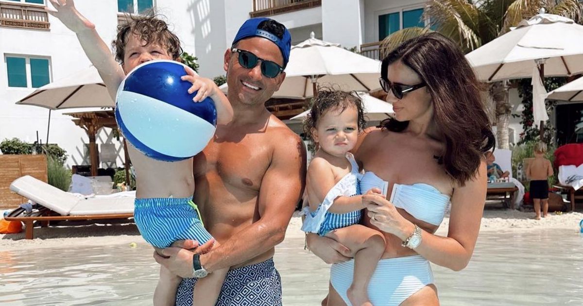 Lucy Mecklenburgh's parenting battle with Ryan Thomas as she admits weakness - The Mirror