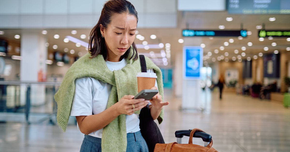 Holidaymakers could be charged more as major airline changes rule - The Mirror