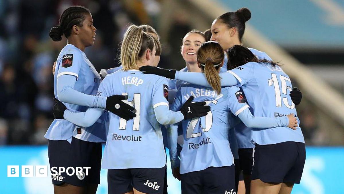 WSL: 'Perfect reaction' as Man City hunt WSL title