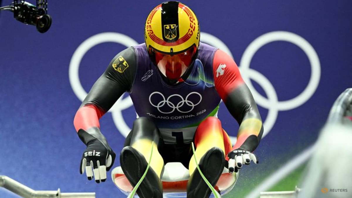 Luge-Langenhan breaks track record twice for halfway lead