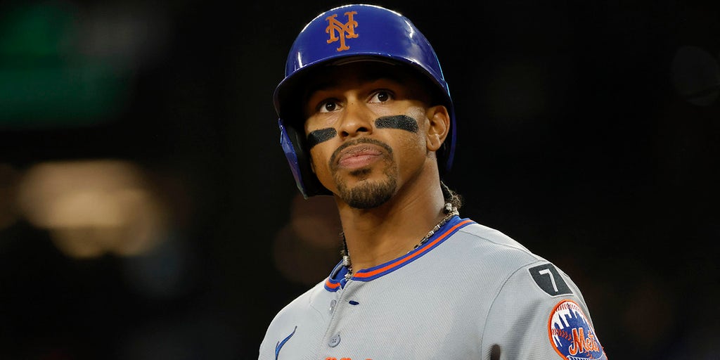 Mets star Francisco Lindor faces potential surgery that could threaten Opening Day availability
