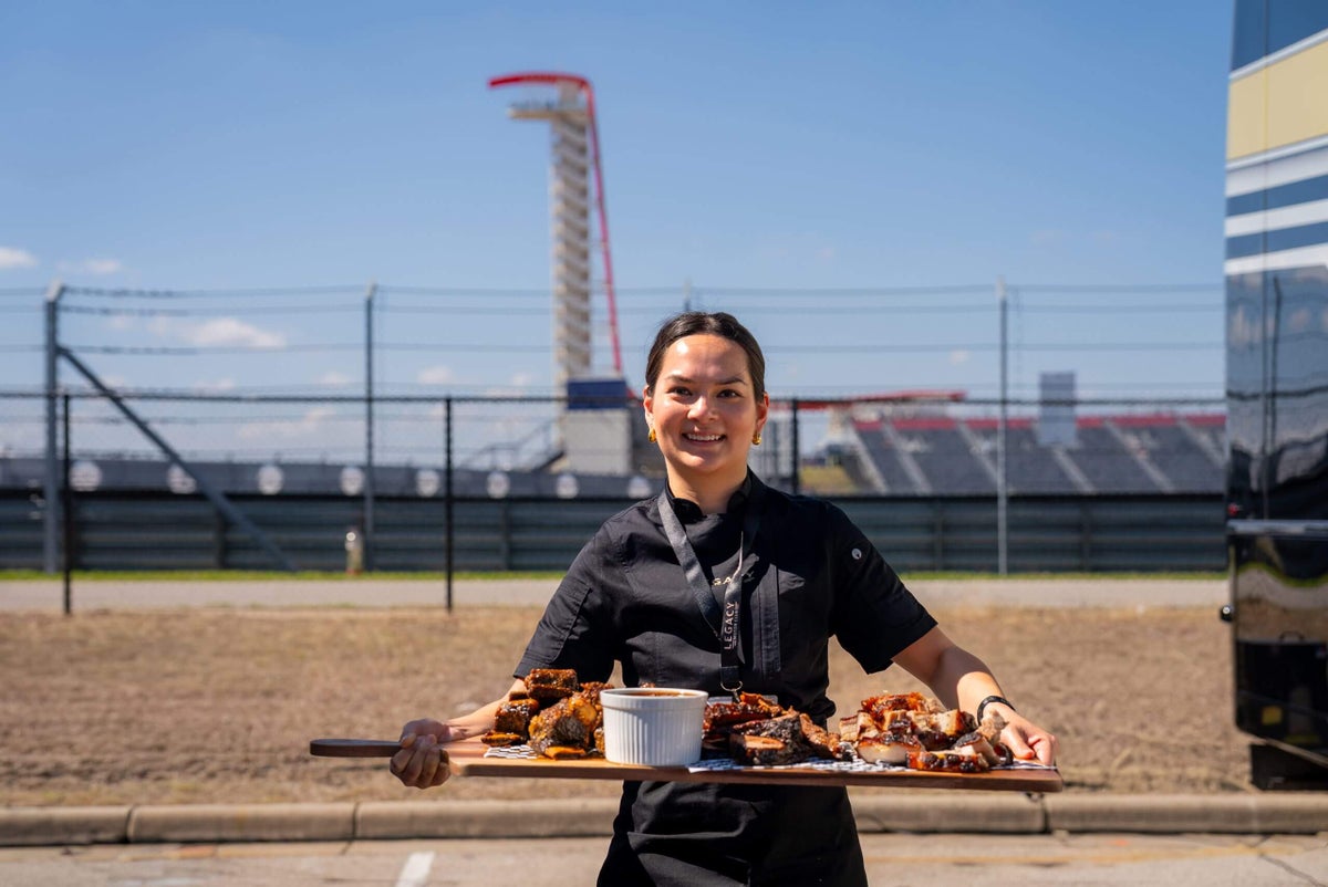 How does a NASCAR team dazzle sponsors at Daytona? 'Magic, gritty creativity'