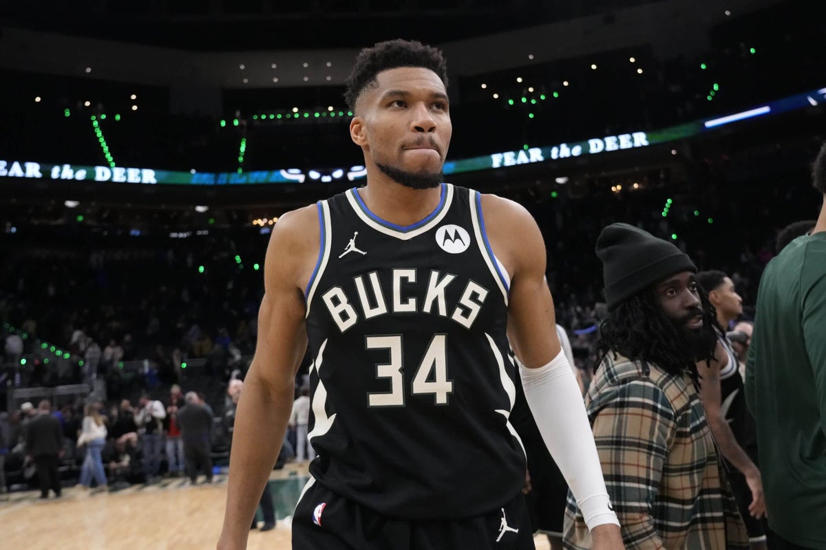 The Bounce: The latest trade deadline buzz. Are Giannis, Harden on the move?