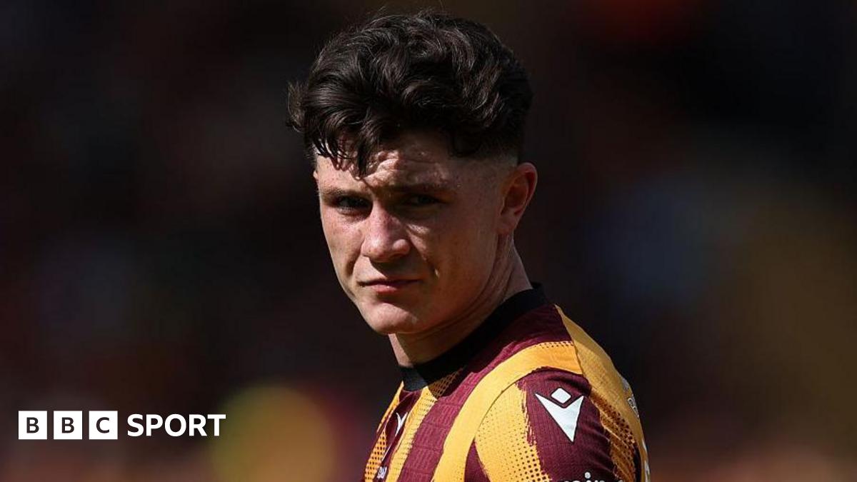 Oldham Athletic: Calum Kavanagh signs for Oldham from Bradford City