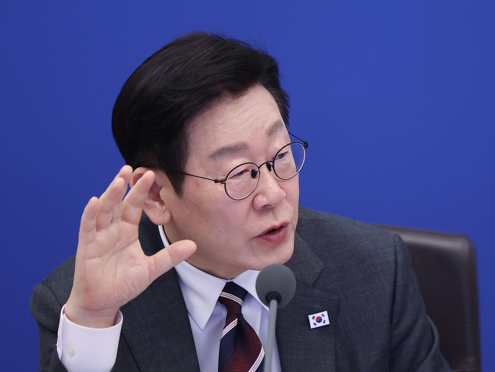 Lee to meet business leaders to discuss youth hiring, regional investment - The Korea Times