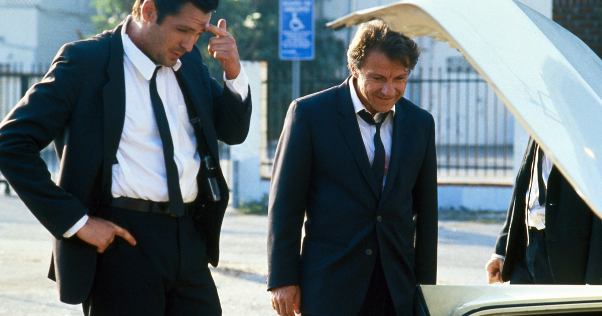 'Razor sharp masterpiece' gangster movie on ITV tonight - The Mirror