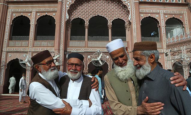 A look at Ramadan and how Muslims observe the holy month