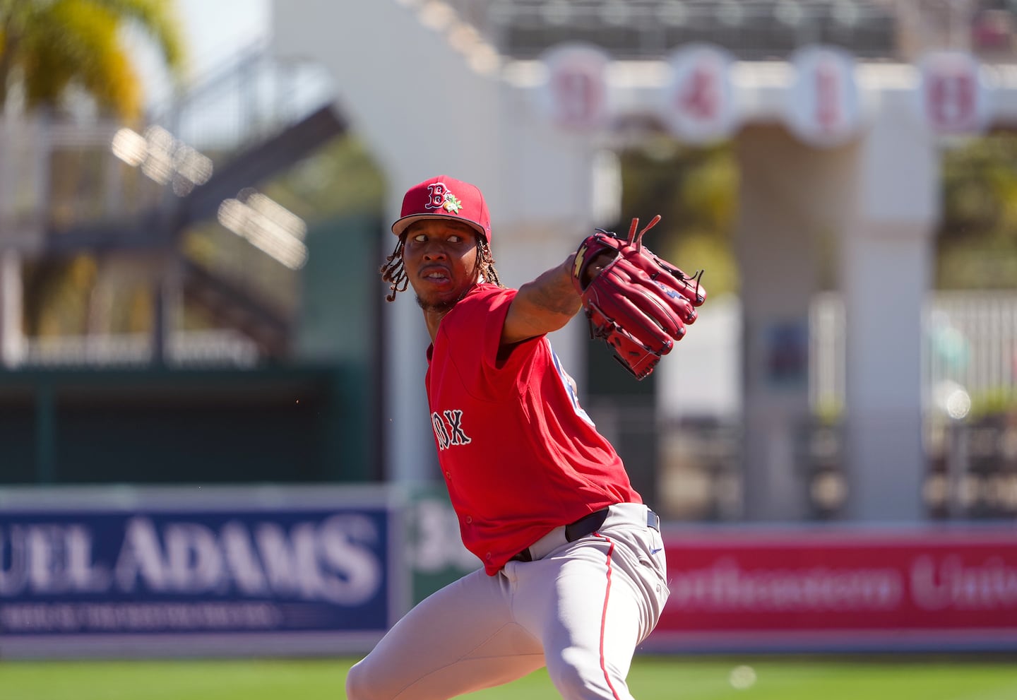 Red Sox infielder Anthony Seigler has a not-so-hidden talent: switch-throwing - The Boston Globe