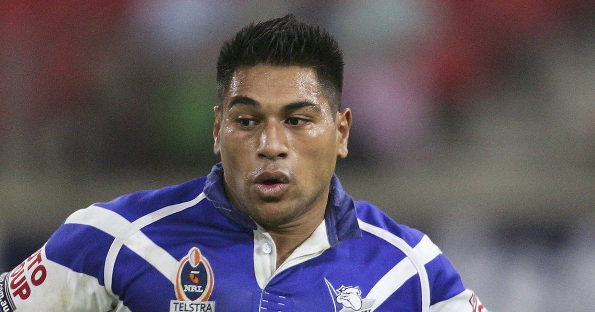 Rugby icon fighting for life after drive-by shooting in his front garden - Daily Star