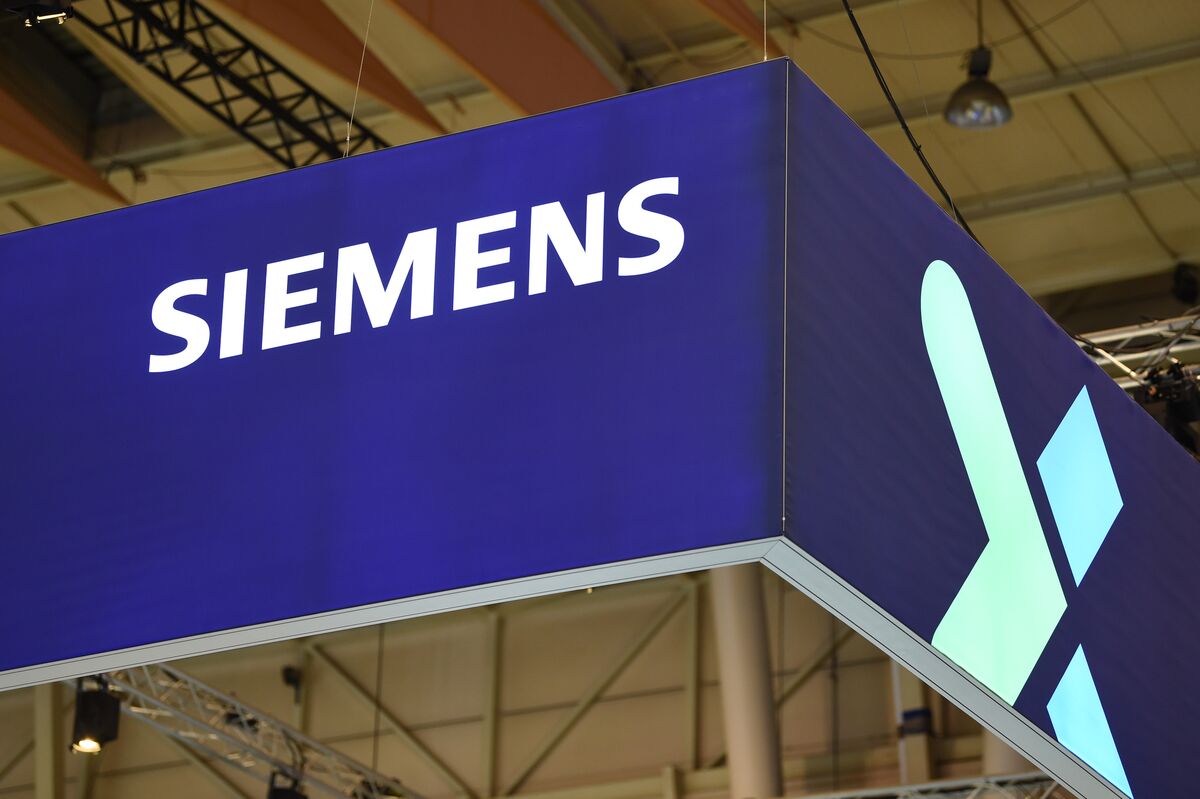 Siemens Boosts Outlook After Automation Demand Offsets FX Drag