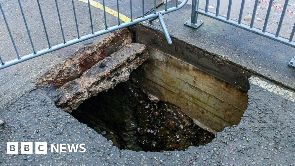 Sinkhole indicates long-term problems on Hunstanton promenade