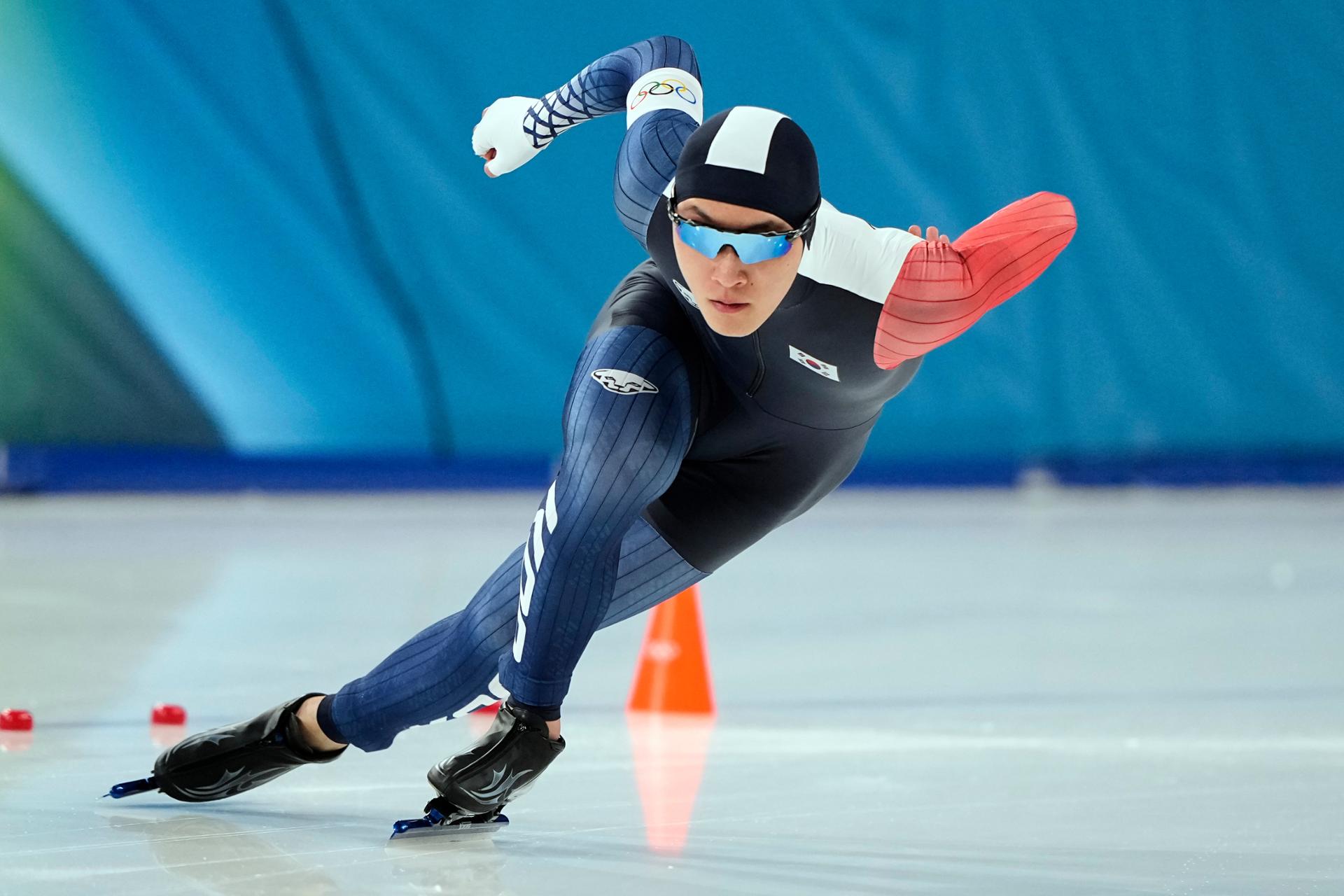 Speed skater Koo Kyung-min ranks 10th in Olympic debut - The Korea Times