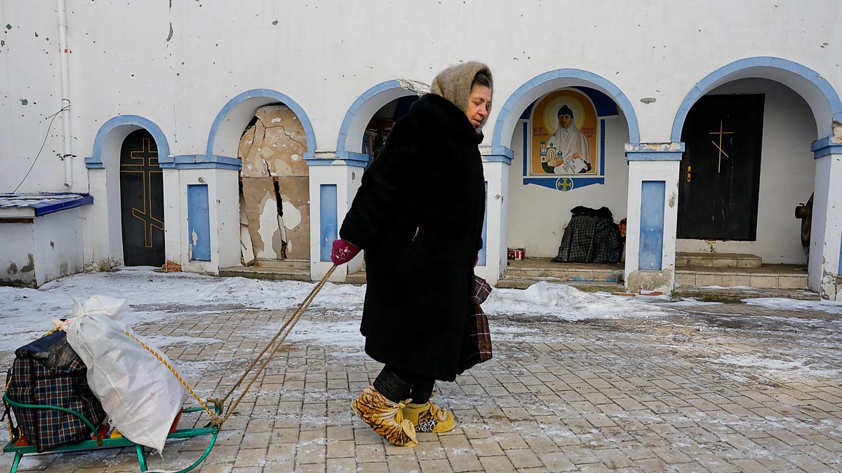 BBC World Service - Newshour, Ukraine describes first day of talks with Russia as 'substantive'