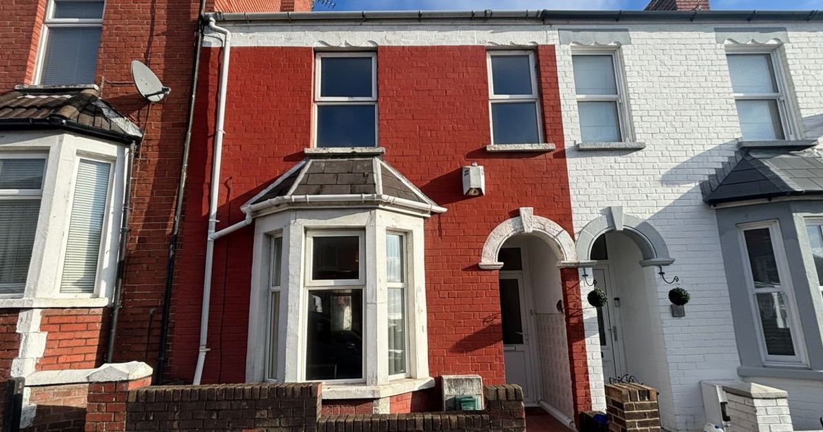 Uncle Bryn's house from BBC's Gavin and Stacey hits the market for  £210,000 - The Mirror