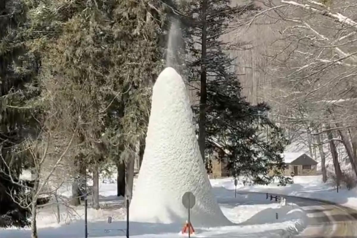 Unique ice volcano emerges through frigid temperatures in Upstate New...