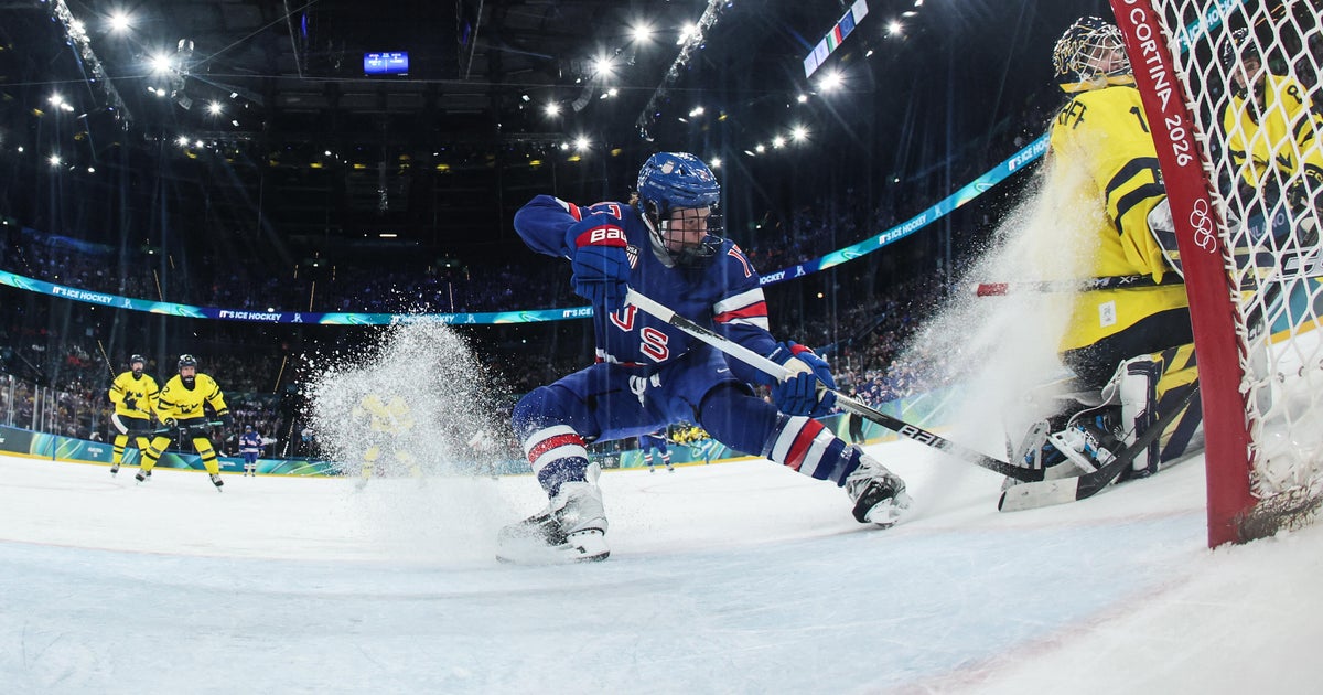 Team USA headed to women's hockey gold medal game, guaranteeing hardware for 8th straight Winter Olympics