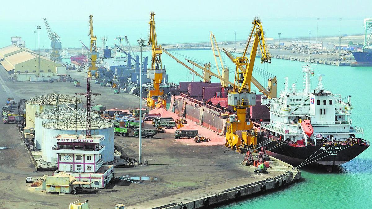 V.O.C. Port bags 'Platinum Rating' for sustainable, eco-friendly buildings, energy efficiency certification