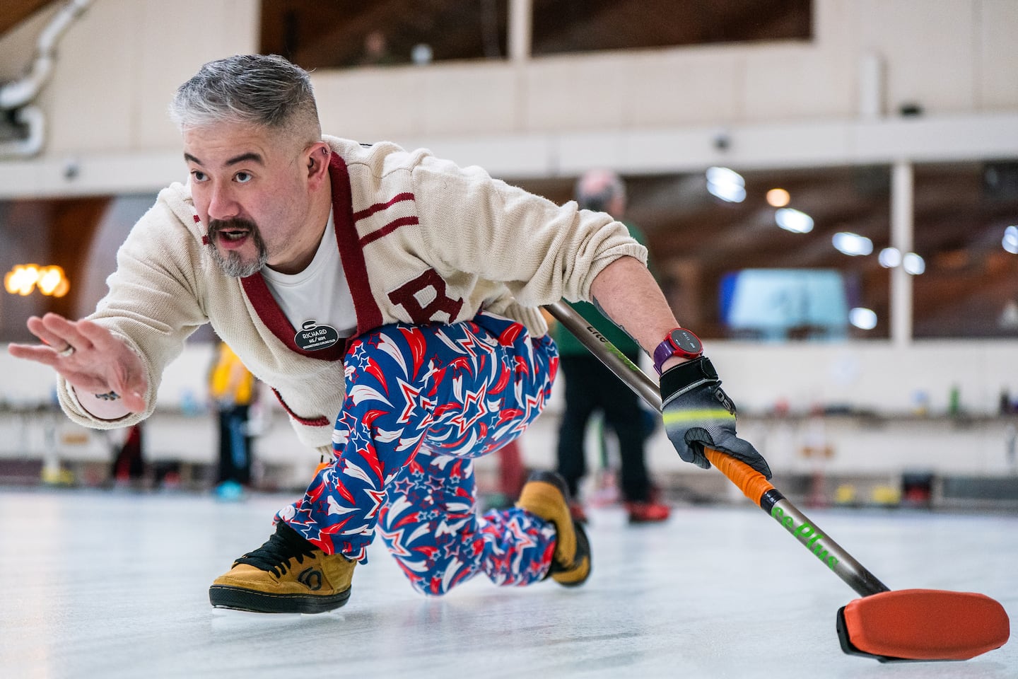 At Wayland curling club, more than the temperature is cool - The Boston Globe