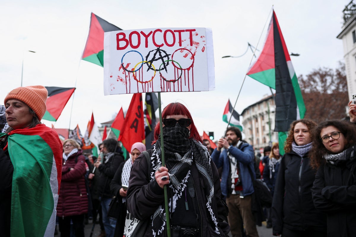 Winter Olympics: Why aren't Palestine competing and is Israel banned?