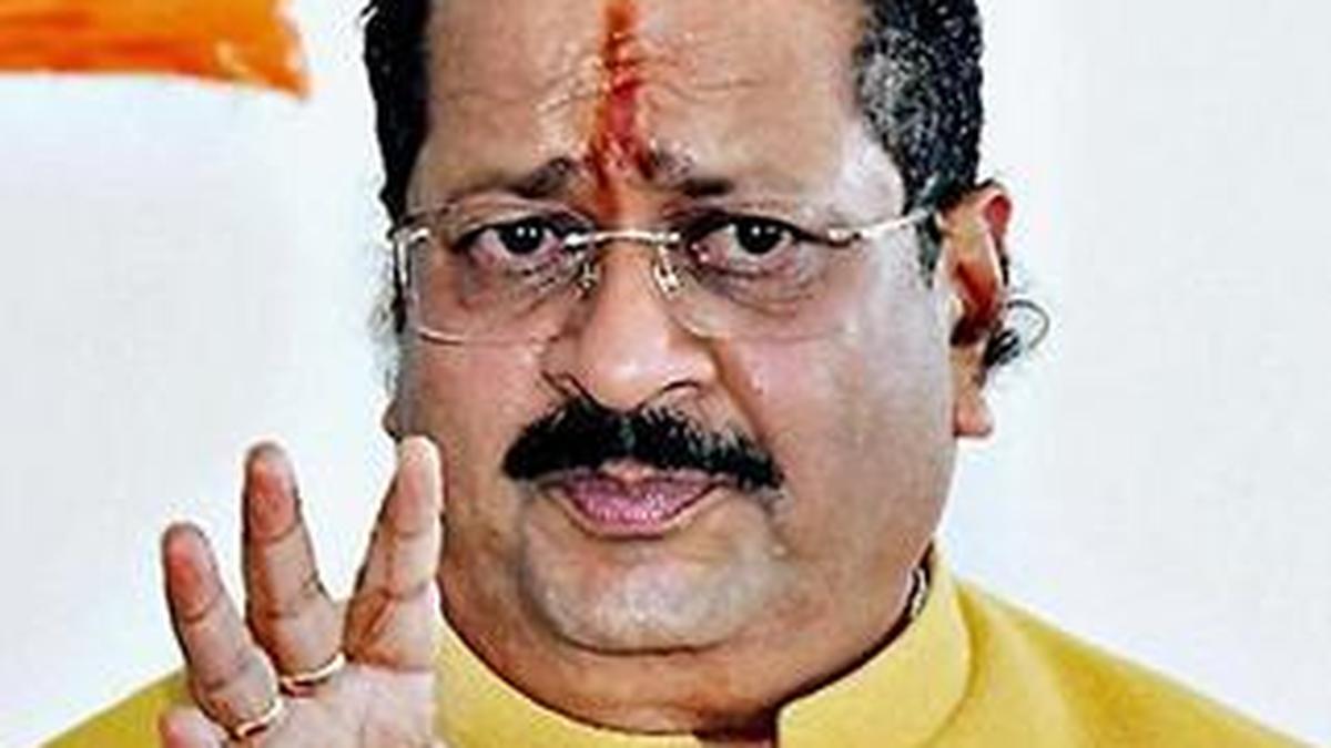 Yatnal alleges bias in Karnataka BJP's fight against corruption