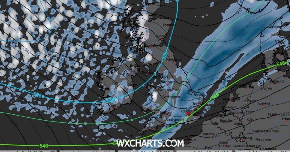 UK snow maps show 16 areas braced for blizzards in next five days - fill list